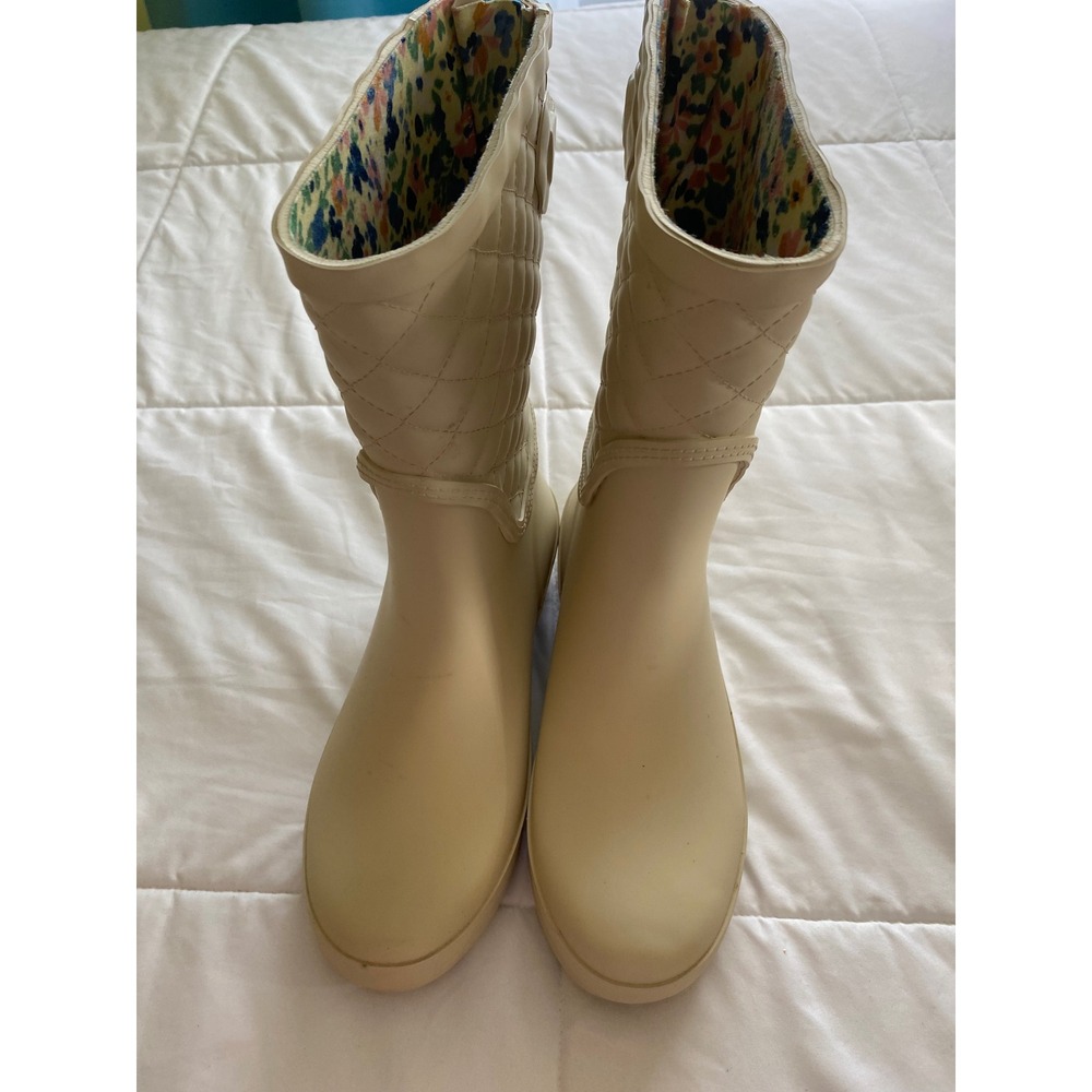 Time and Tru Rain Boots Women 8 Beige Quilted Floral Lined Waterproof Garden